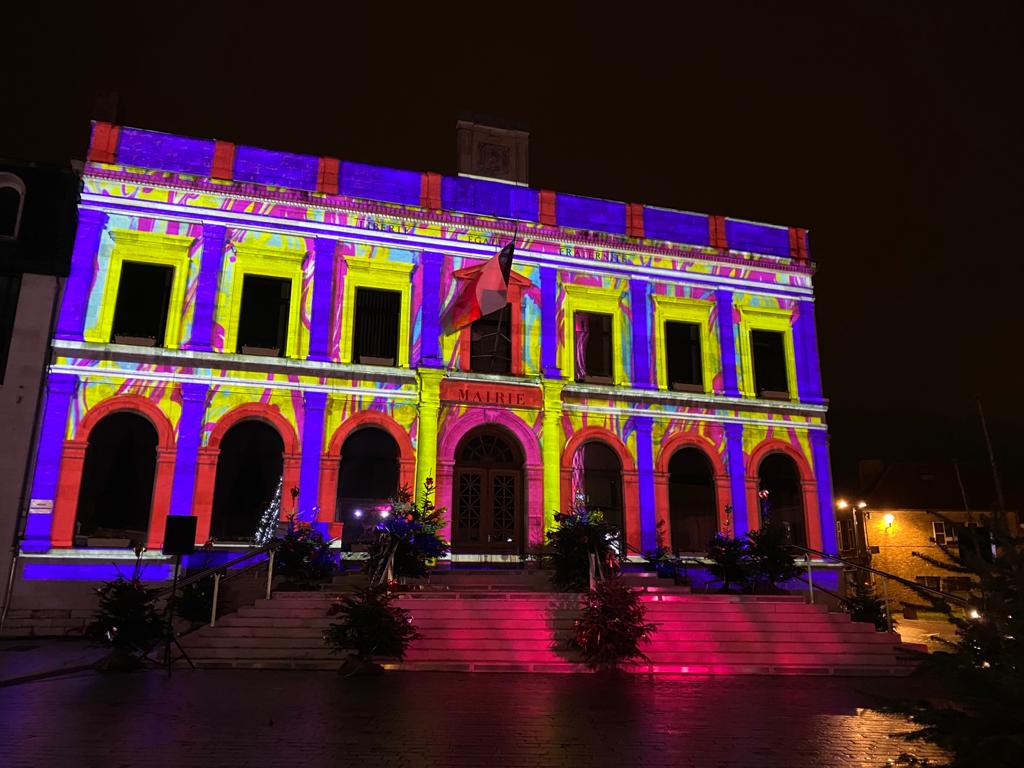 Mapping vidéo et warping sur bâtiment historique via Modulo Pi