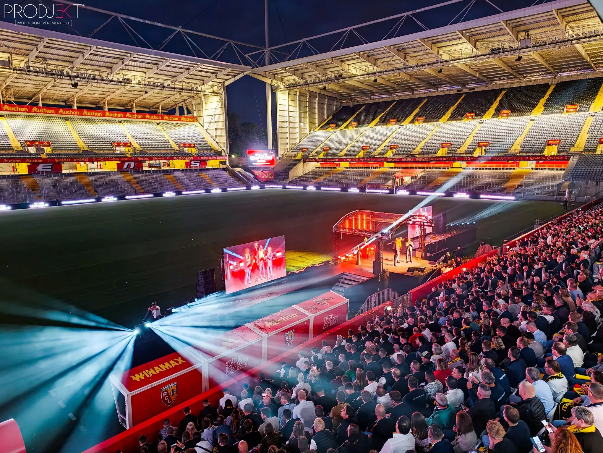 Scène corporate et écrans LED au Stade Bollaert-Delelis